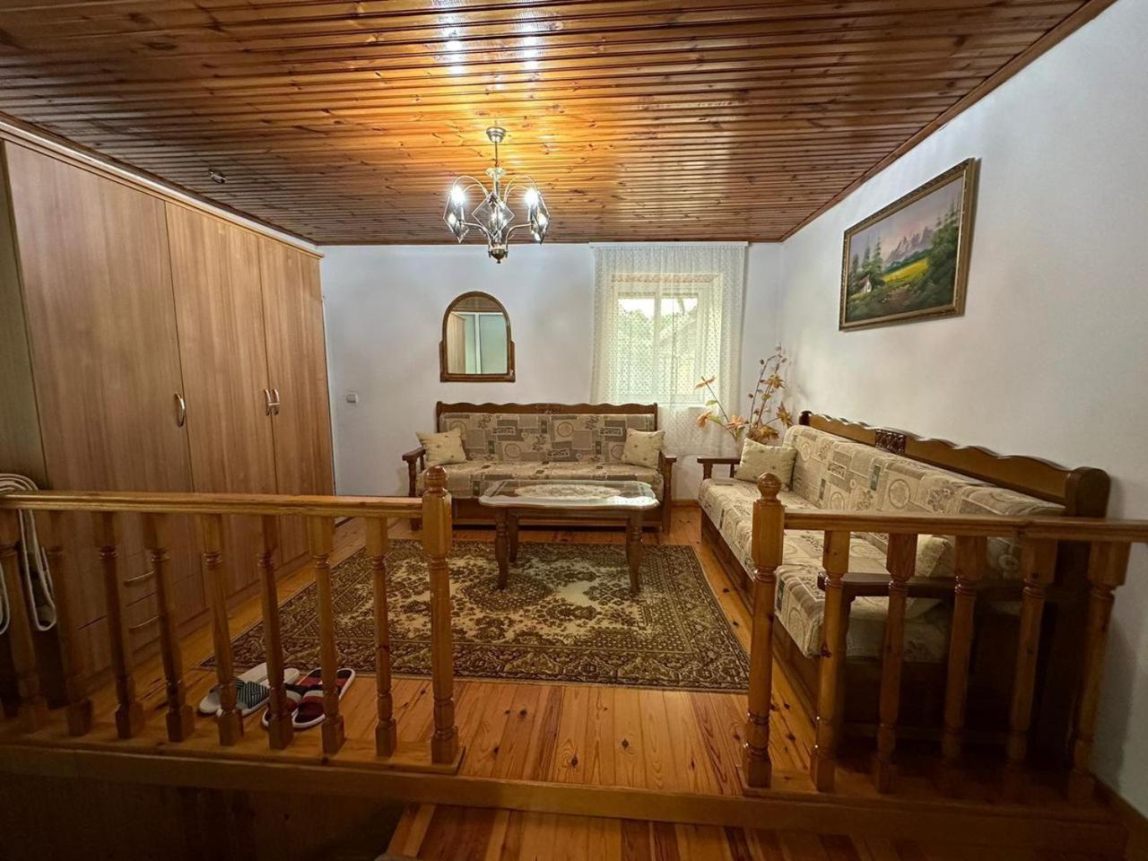 Geri Guesthouse Gjirokastër Dış mekan fotoğraf